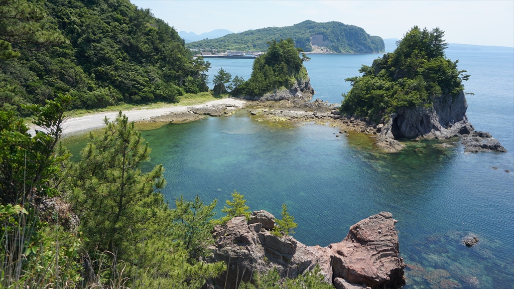 観音崎の火口跡